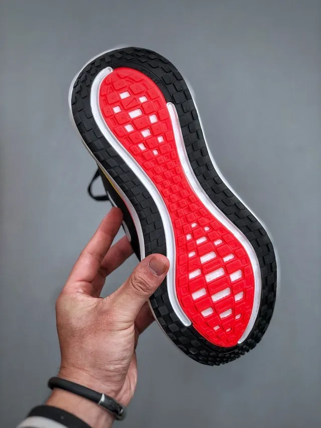 Nike Black Multicolor Knit Upper Multi-Layered Wave Midsole Running Shoes 7