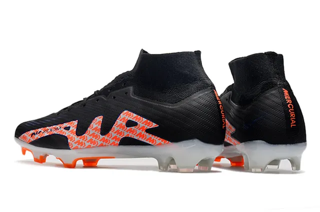 Nike Black Orange chaussures de football à upper de coupe haute, ajustement chaussette, construction en maille, pour terrain ferme 4