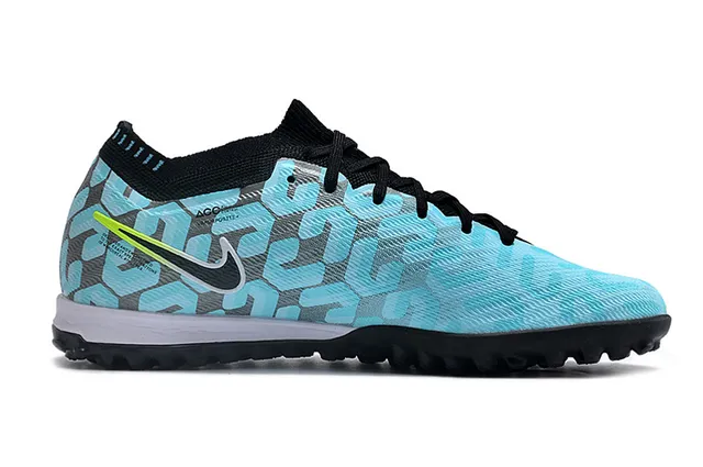 Nike Zapatillas de fútbol Turf con upper Flyknit en azul verde, impresión geométrica y overlay 5