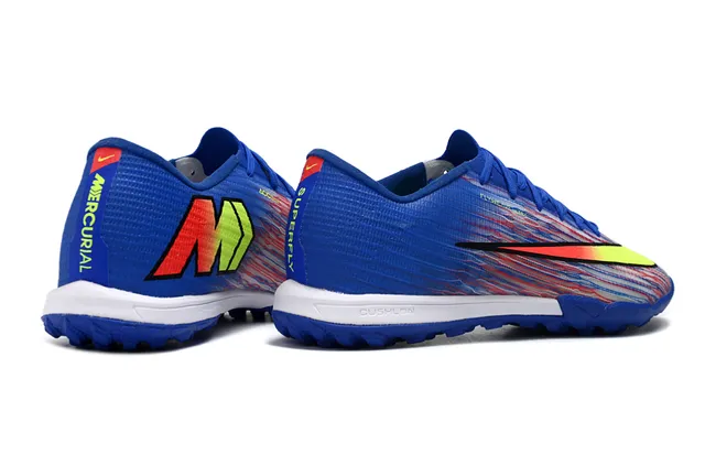 Nike Bleu Multicolore Low-Cut Synthétique Haut Texturé Rayé Superposition Gazon Chaussures de Football 5