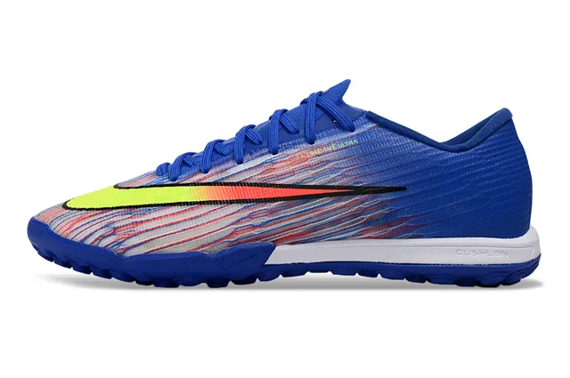 Nike Bleu Multicolore Low-Cut Synthétique Haut Texturé Rayé Superposition Gazon Chaussures de Football 7