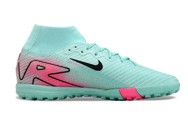 نيكي أحذية كرة القدم تربوية زرقاء وردية بكعب مرتفع Flyknit-Style 7