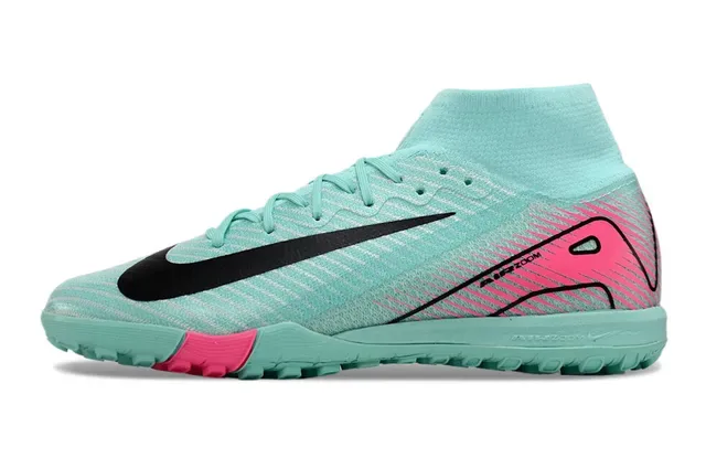 نيكي أحذية كرة القدم تربوية زرقاء وردية بكعب مرتفع Flyknit-Style 8