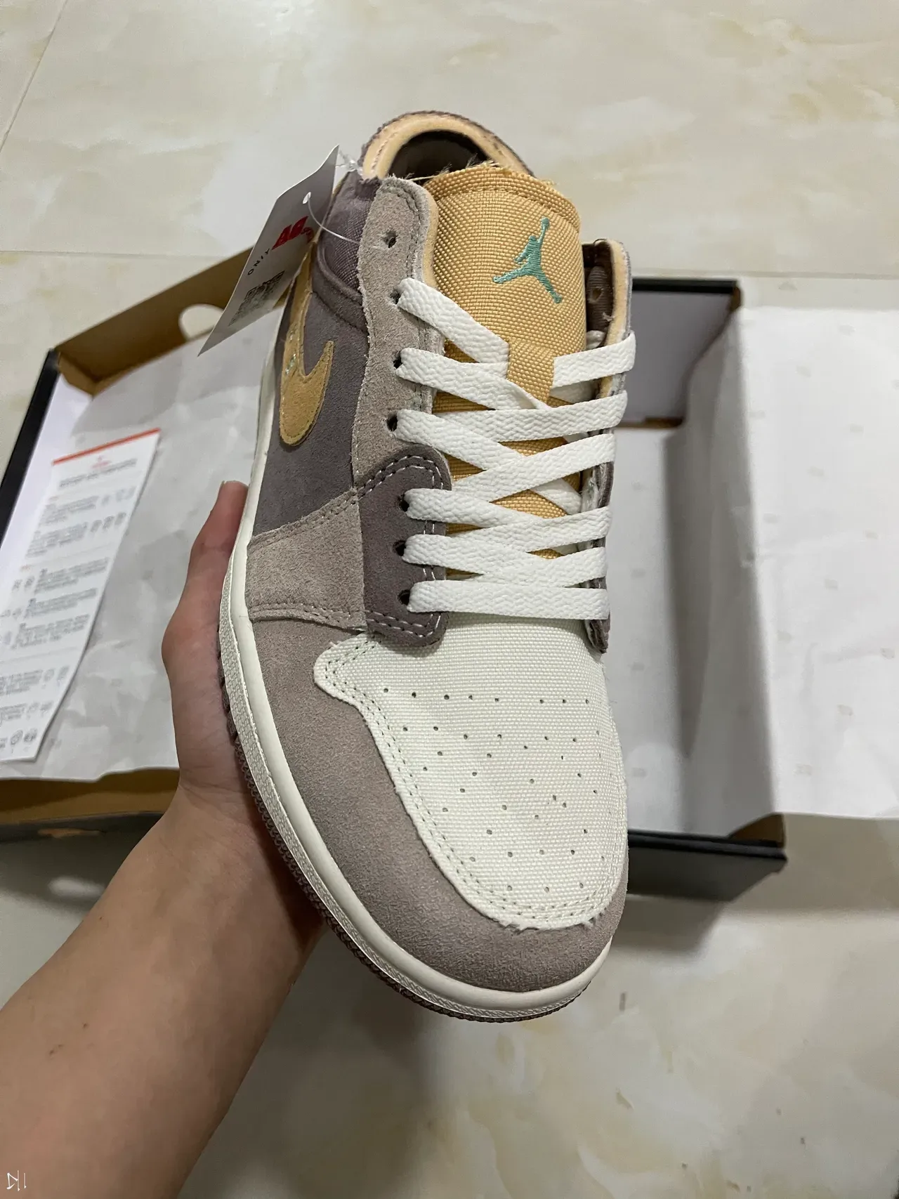 Nike Chaussures Lifestyle Marron Beige Low-Top Layered Tige Ante-Canvas 2