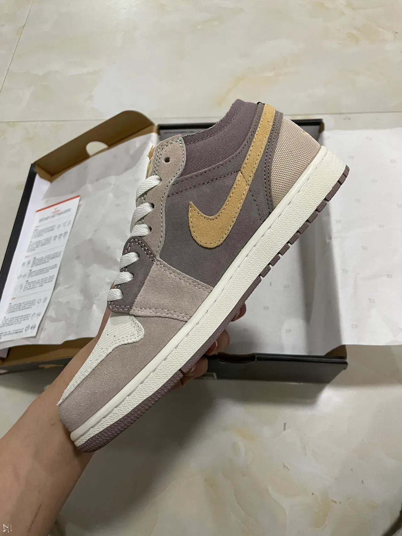 Nike Chaussures Lifestyle Marron Beige Low-Top Layered Tige Ante-Canvas 4