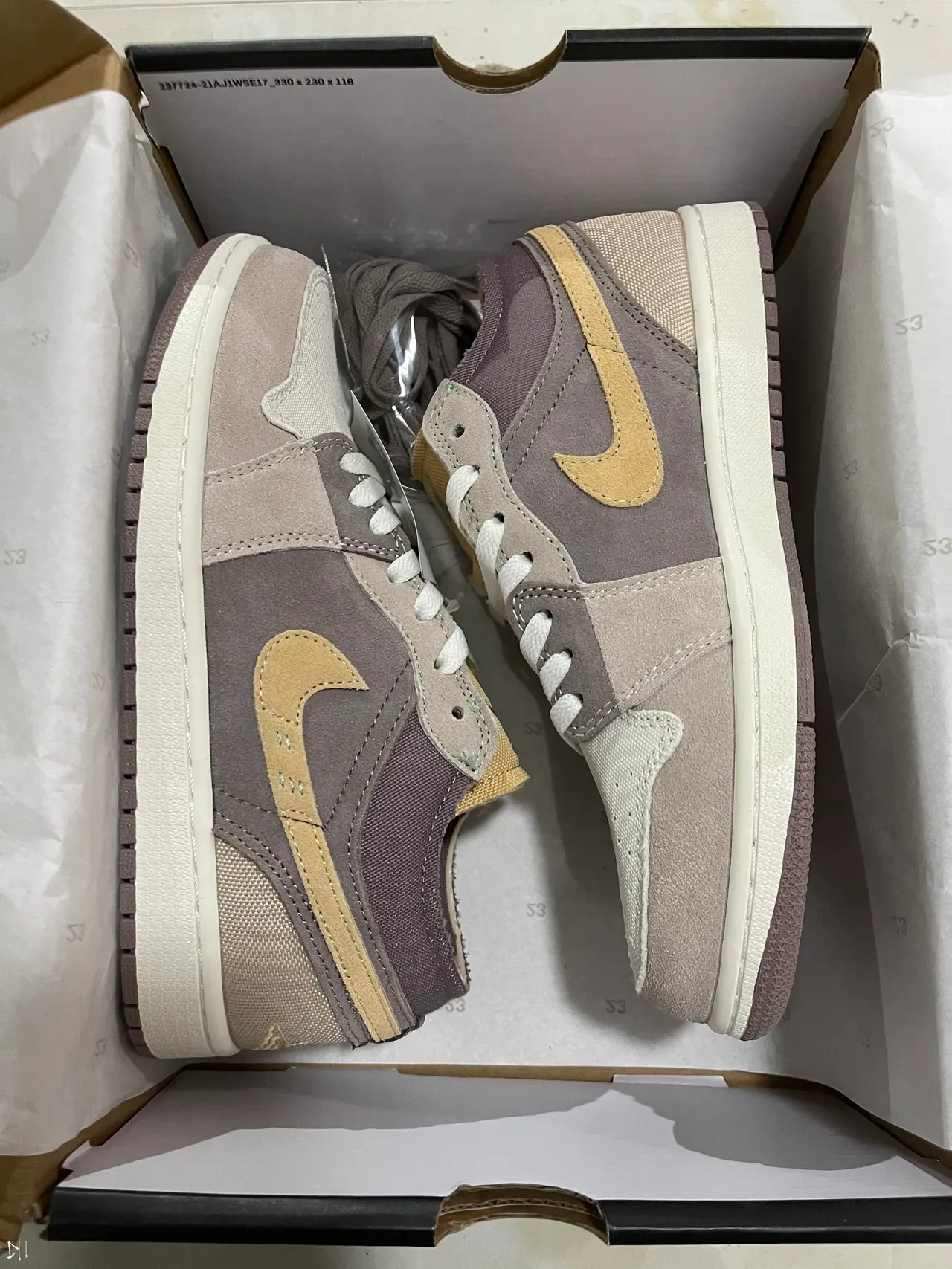 Nike Chaussures Lifestyle Marron Beige Low-Top Layered Tige Ante-Canvas 7