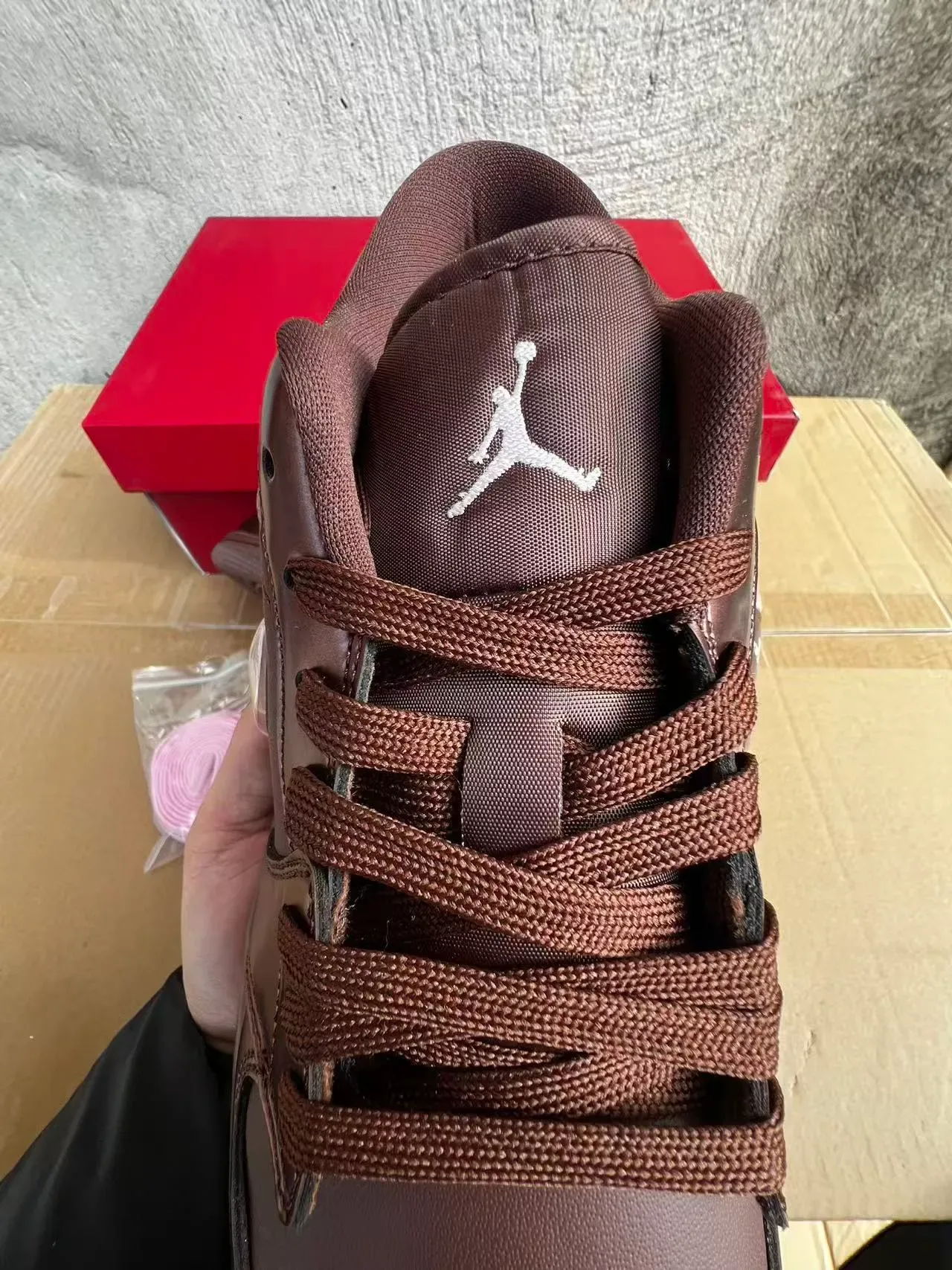 Nike Sneakers Lifestyle Marron Rose Métallique Cuir Supérieur Brillant Swoosh 4