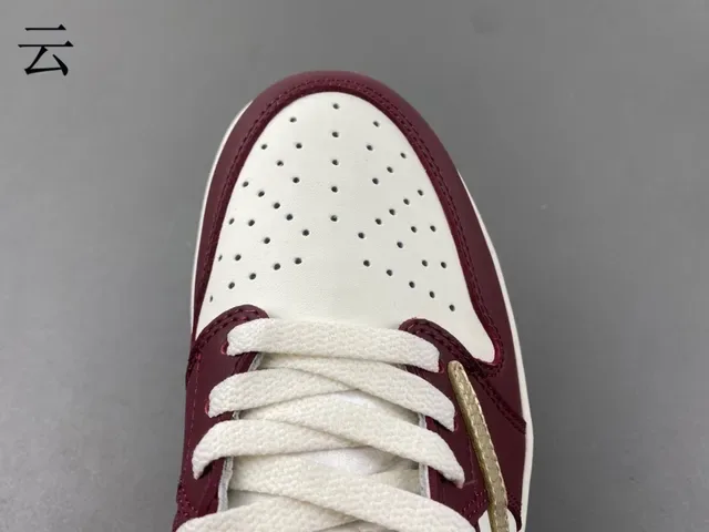 Nike Chaussures Lifestyle Basses Burdeos Or Cuir Synthétique 6