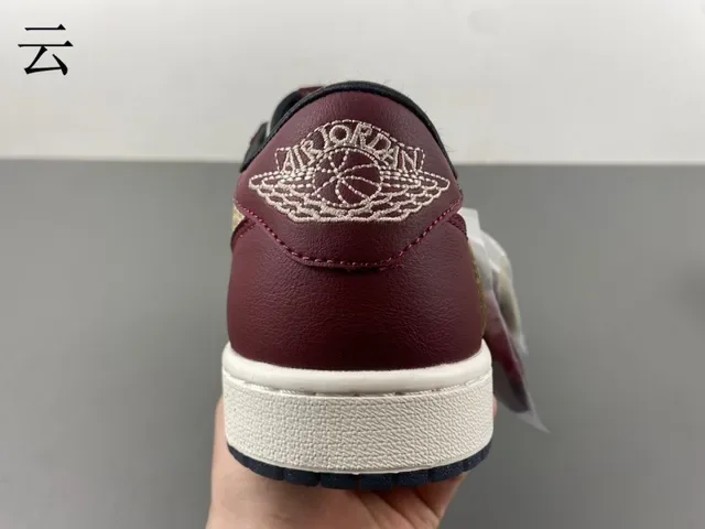 Nike Chaussures Lifestyle Basses Burdeos Or Cuir Synthétique 8
