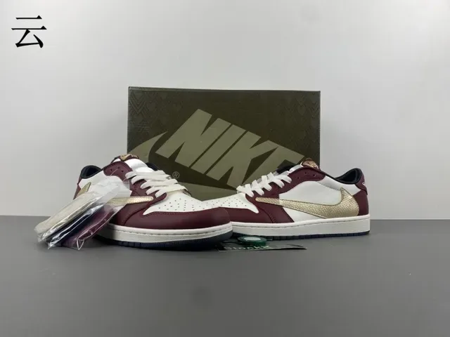 Nike Chaussures Lifestyle Basses Burdeos Or Cuir Synthétique 13
