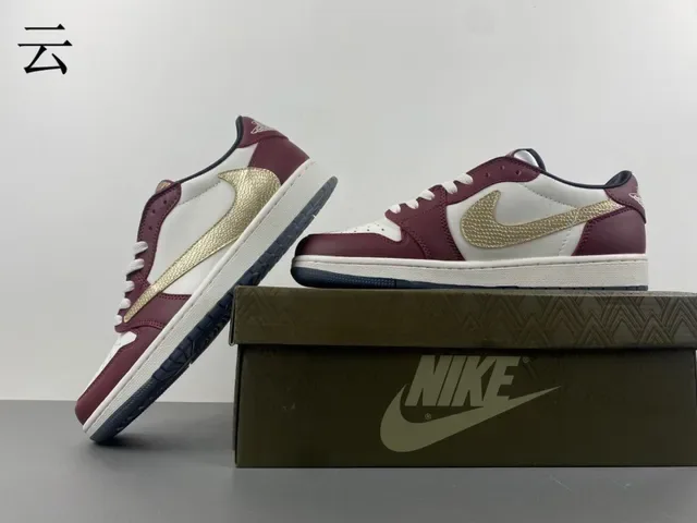 Nike Chaussures Lifestyle Basses Burdeos Or Cuir Synthétique 15