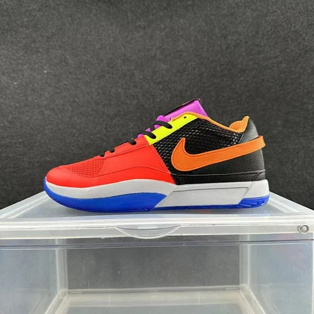 Nike Color-Blocked Lifestyle Sneaker 2