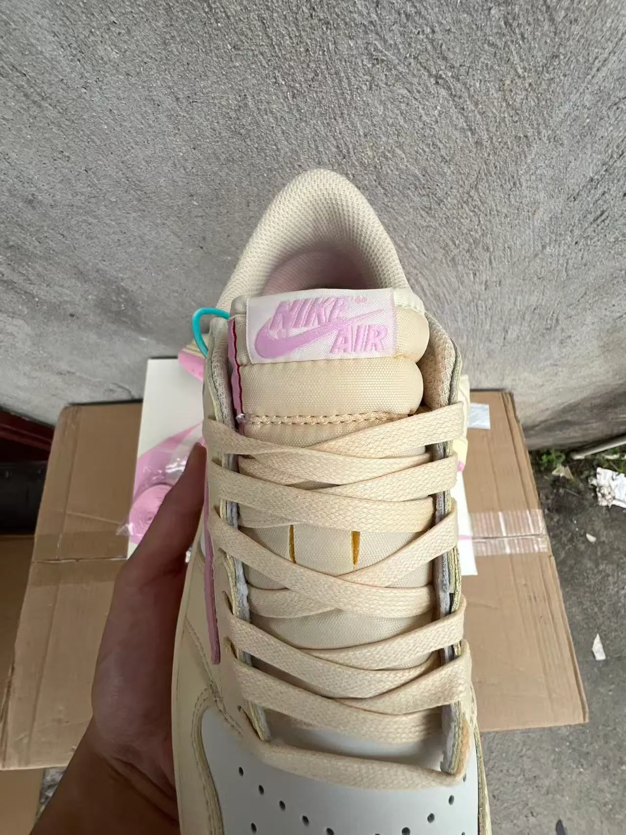 Nike Dunk Low Beige Pink Lifestyle Sneakers 4
