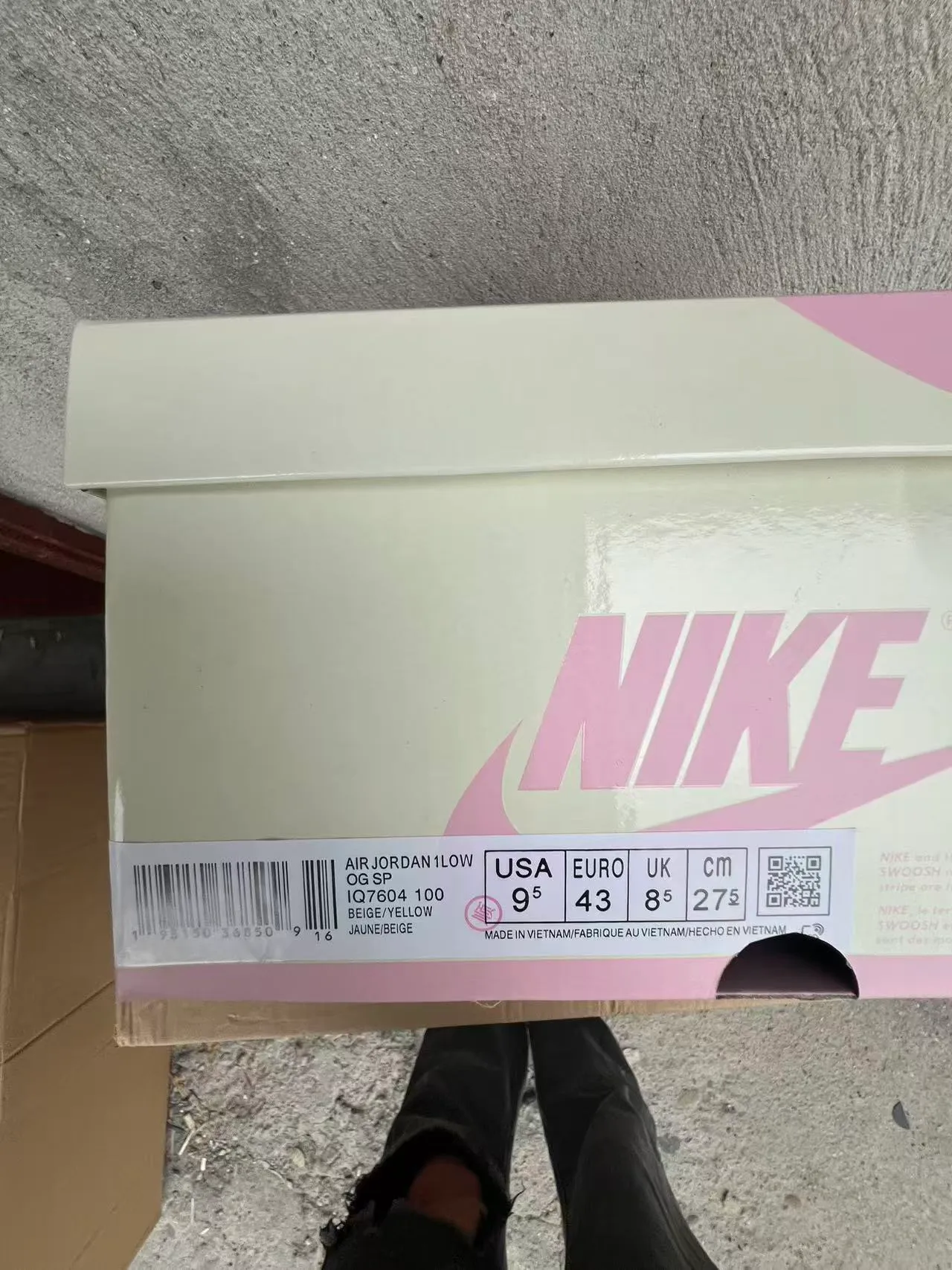 Nike Dunk Low Beige Pink Lifestyle Sneakers 10