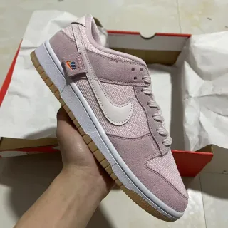 Nike Dunk Low Dusty Pink Lifestyle Sneakers