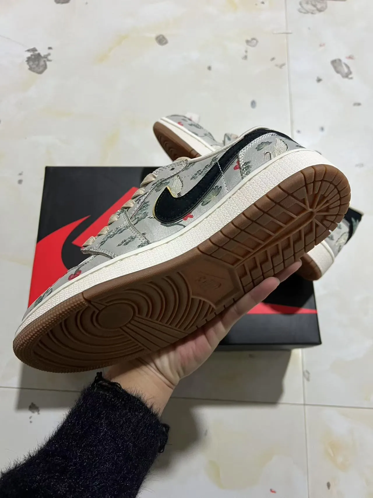 Nike Dunk Low Floral Jacquard Lifestyle Sneakers 6