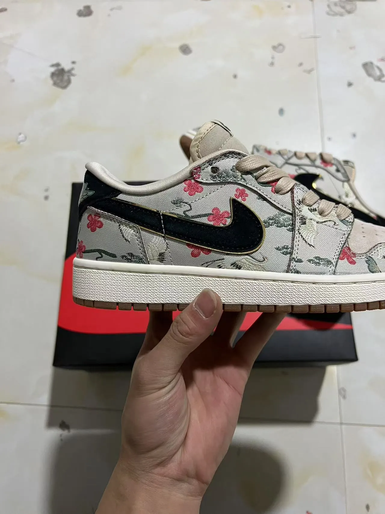 Nike Dunk Low Floral Jacquard Lifestyle Sneakers 7