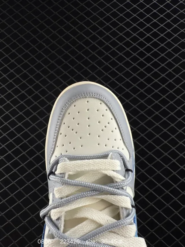Nike Dunk Low Lavender and White Lifestyle Sneakers 3