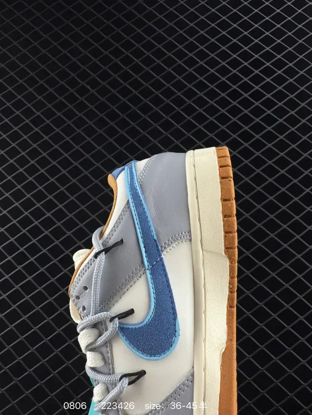 Nike Dunk Low Lavender and White Lifestyle Sneakers 4