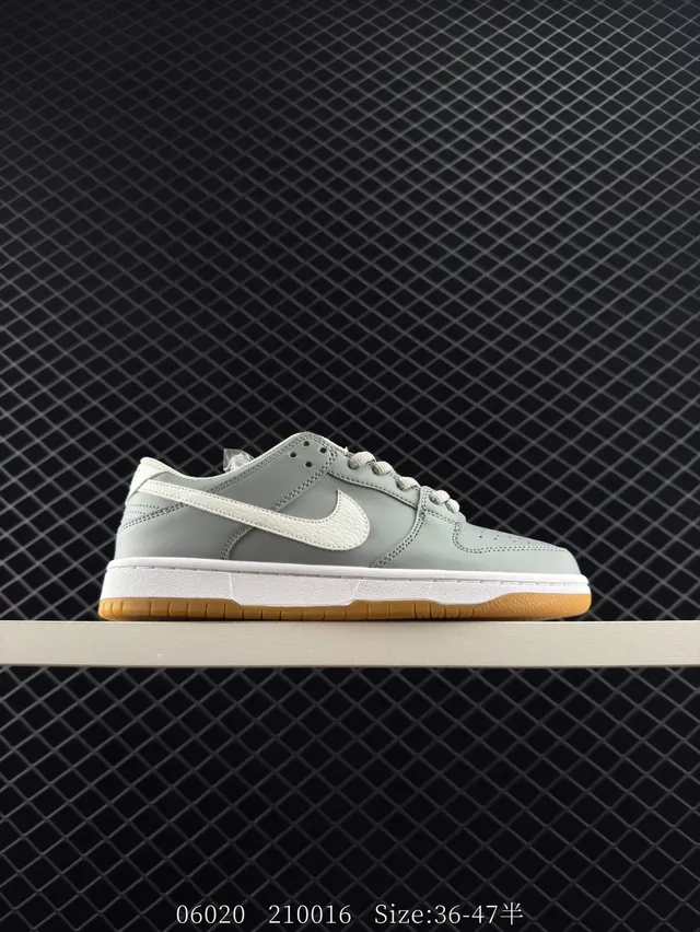 نايكي Dunk Low رمادي فاتح أوف-وايت جوم أحذية تزلج 6