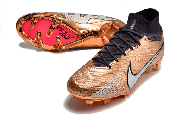 Nike সোনালী কালো ধাতব তামারি উপর সক-ফিট কলার ফার্ম-গ্রাউন্ড সকার শু 6