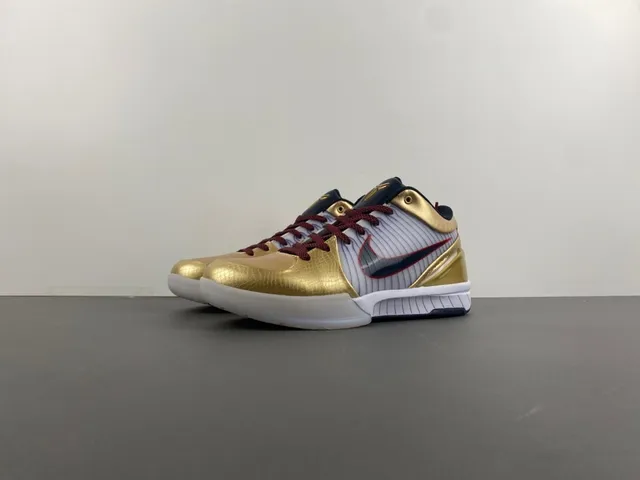 Nike Gold Navy Metallic Textured Upper Striped Mesh Mid-Panel Basketball Shoes 11
