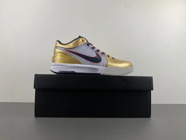 Nike Gold Navy Metallic Textured Upper Striped Mesh Mid-Panel Basketball Shoes 16