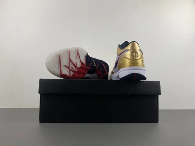 Nike Gold Navy Metallic Textured Upper Striped Mesh Mid-Panel Basketball Shoes 17