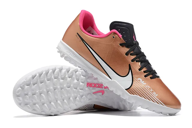 Nike Sapatos de futebol para relvado com upper sintético em dourado rosa metálico, colar de tornozelo baixo 6