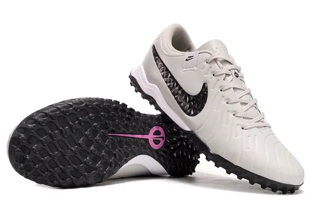 Nike Gray Black Leather-Textured Upper Quilted Forefoot Turf Soccer Shoes 6