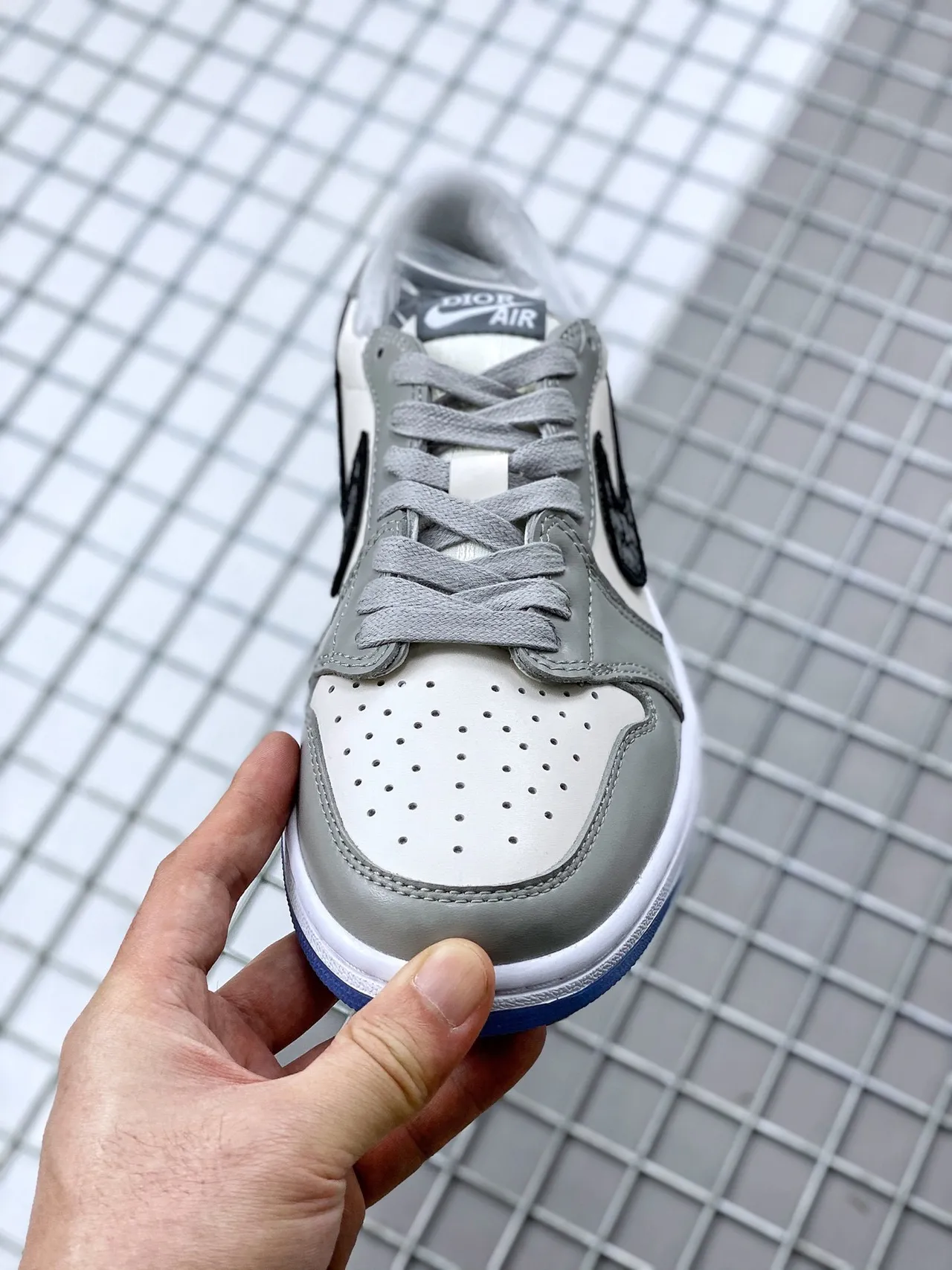 Nike Gray Blue Low-Top Silhouette Leather Upper Lifestyle Sneakers 9