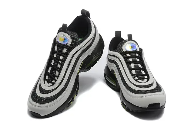 Nike Gray Green Layered Synthetic/mesh Upper Dual Visible Air Cushioning Units Lifestyle Sneakers 22
