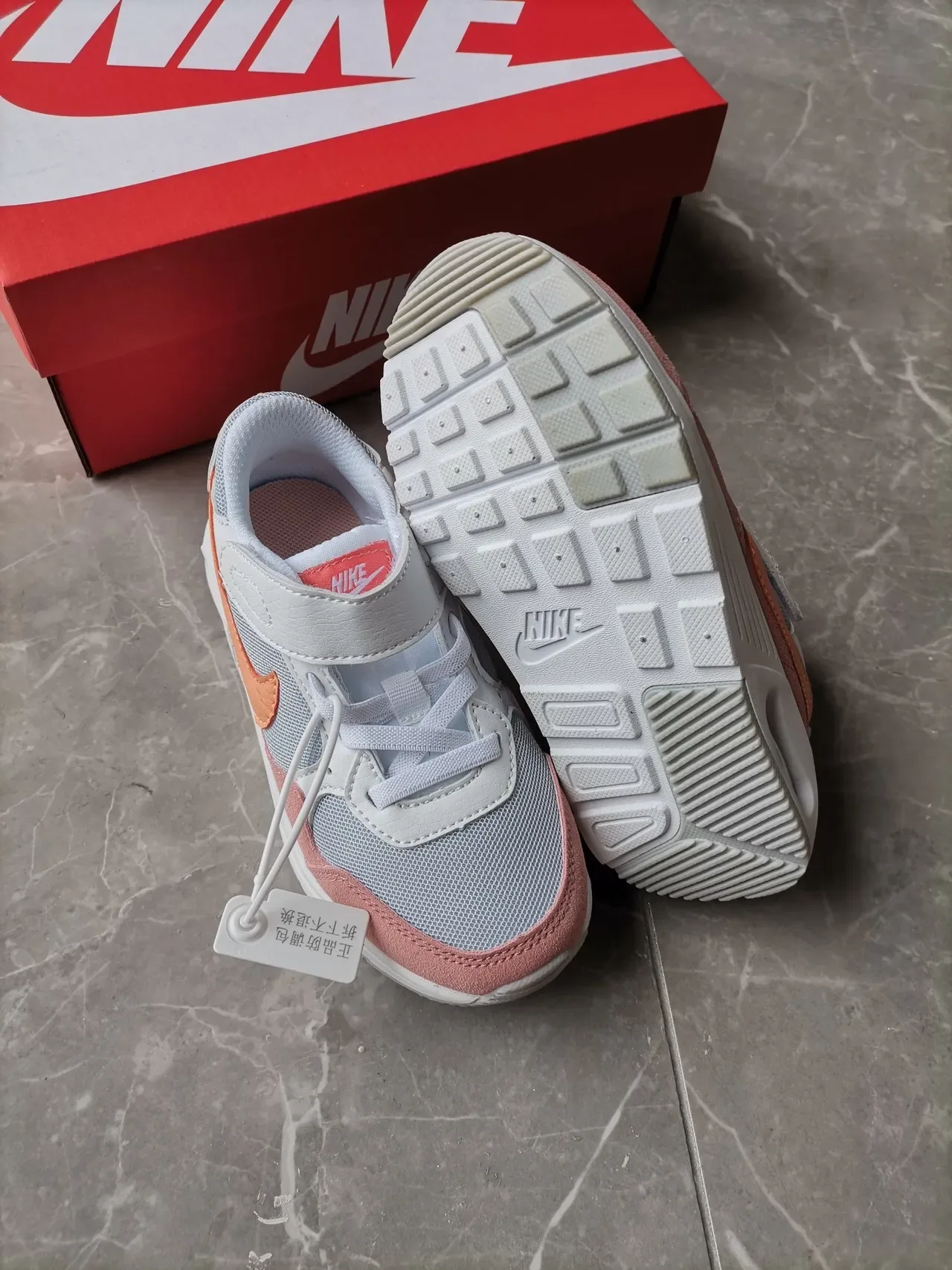 Nike Gray Green Low-Top Hook-and-Loop Strap Lifestyle Sneakers 15