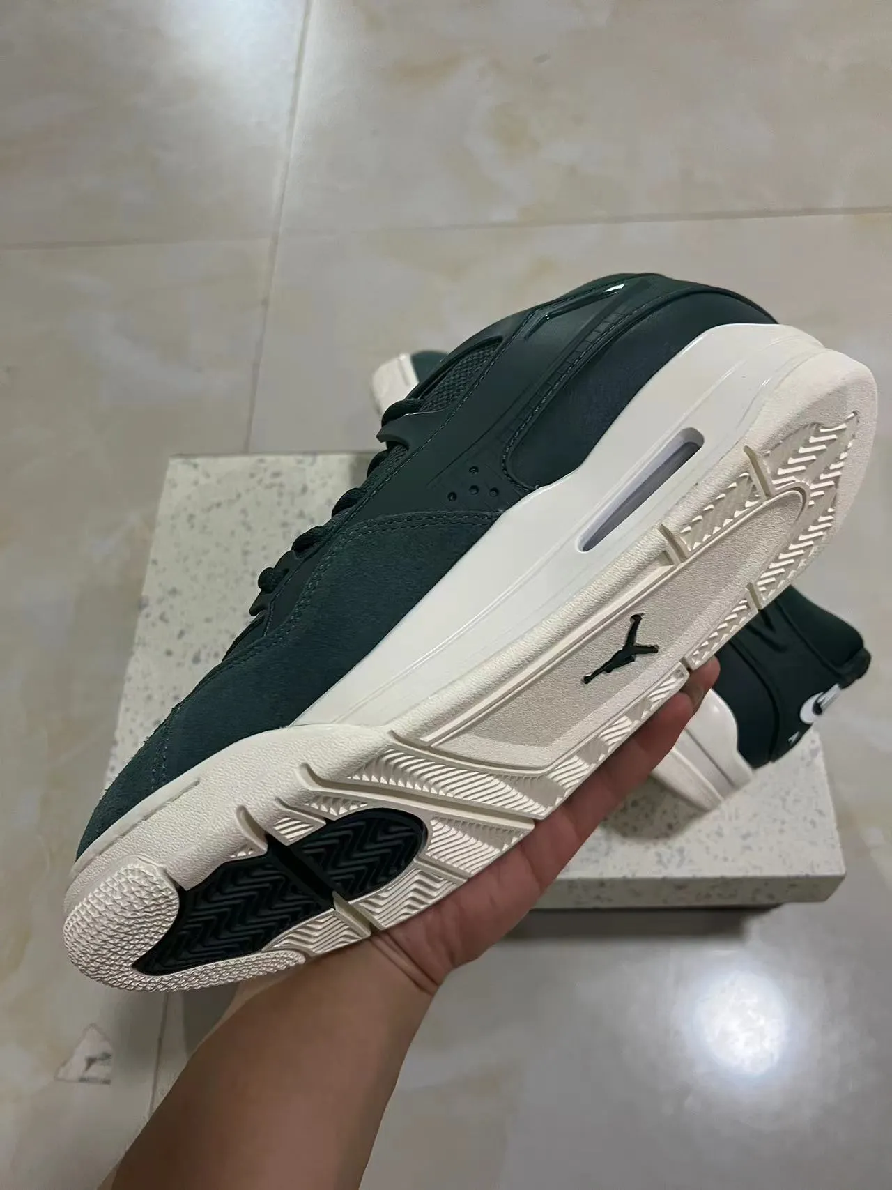 Nike Green White Layered Upper Suede And Mesh Construction Sneakers 6