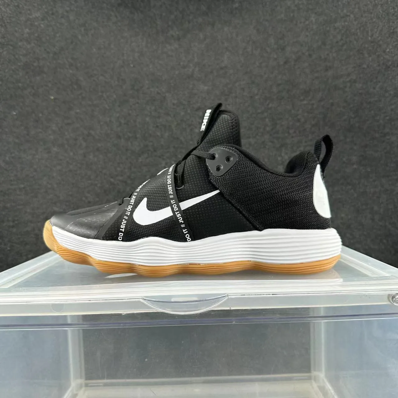 Nike Hyperdunk Black White Low-Top Silhouette Mesh And Synthetic Upper Basketball Shoes 2