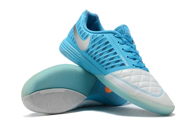 Nike Hyperfuse Sapatos de fútbol indoor Azul Branco Estilo Cage Upper Sintético Tapa de dedo acolchado Indoor 3