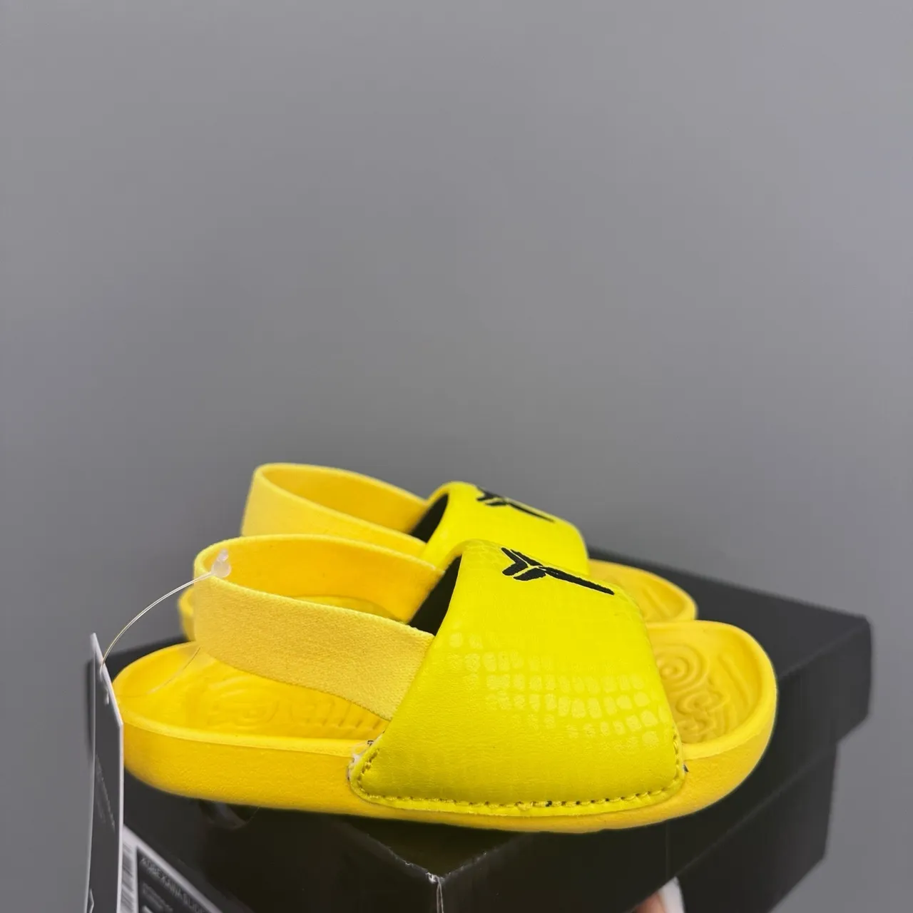 Nike Kids Mamba Slide White Slippers 6