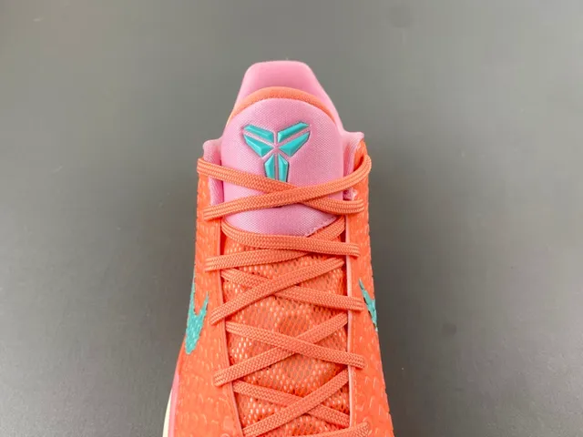 Nike Kobe Orange Pink Textured Pebbled Upper Low-Top Silhouette Basketball Shoes 6