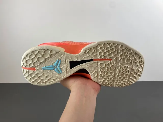 Nike Kobe Orange Pink Textured Pebbled Upper Low-Top Silhouette Basketball Shoes 10