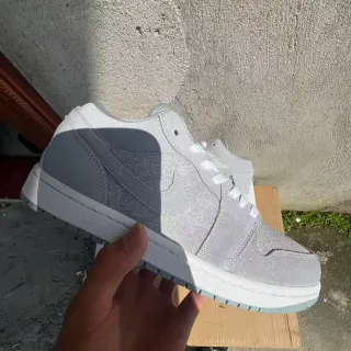 Nike Lifestyle Sneaker Light Gray Iridescent Suede Cupsole Sneakers