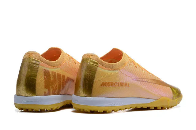 Nike Mercurial Chaussures de football avec empeine en maille orange doré accents métalliques pour pelouse artificielle 2