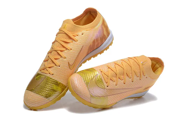 Nike Mercurial Chaussures de football avec empeine en maille orange doré accents métalliques pour pelouse artificielle 3