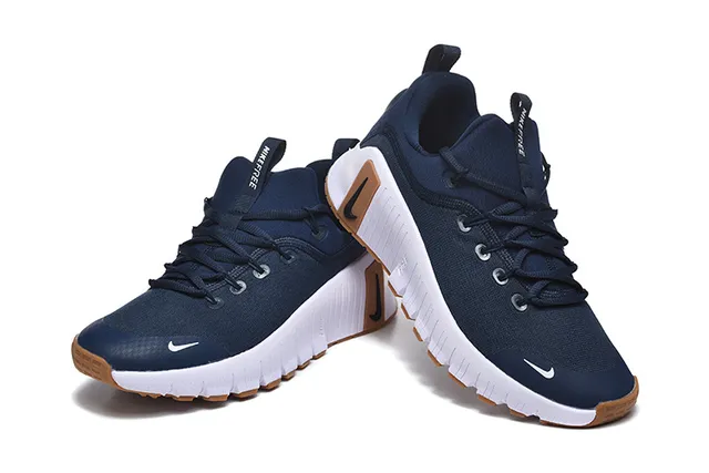 Nike Navy White Knit Upper Sculpted Ridged Midsole Lifestyle Sneakers 3