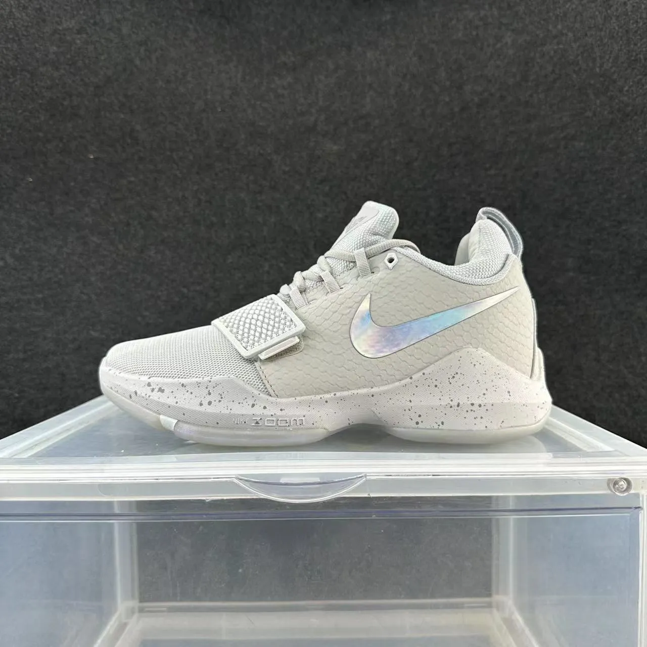 Nike PG topo alto salpicado solado intermediário tênis de basquete 2