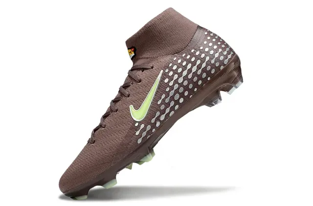 Chaussures de football Nike Phantom GT Marron et Vert Lime pour terrain ferme 3