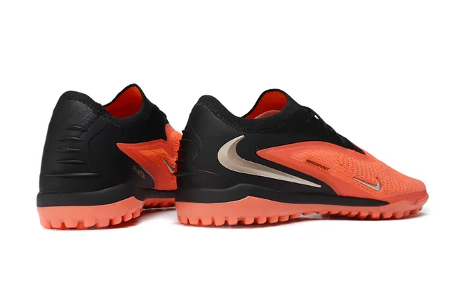 Nike Phantom GT Chaussures de football avec upper en tricot orange noir, lacets asymétriques pour turf 5
