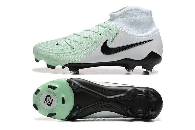 Nike Phantom GT White Green High-Cut Knit Upper Asymmetrical Lacing Firm-Ground Soccer Shoes 9