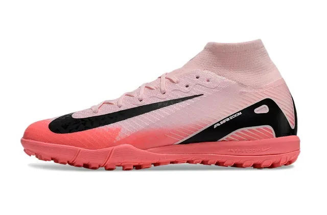 Nike Zapatos de Fútbol Negro y Rosa Alto-Corte Ajuste Calcetín Upper Gradient Turf 8