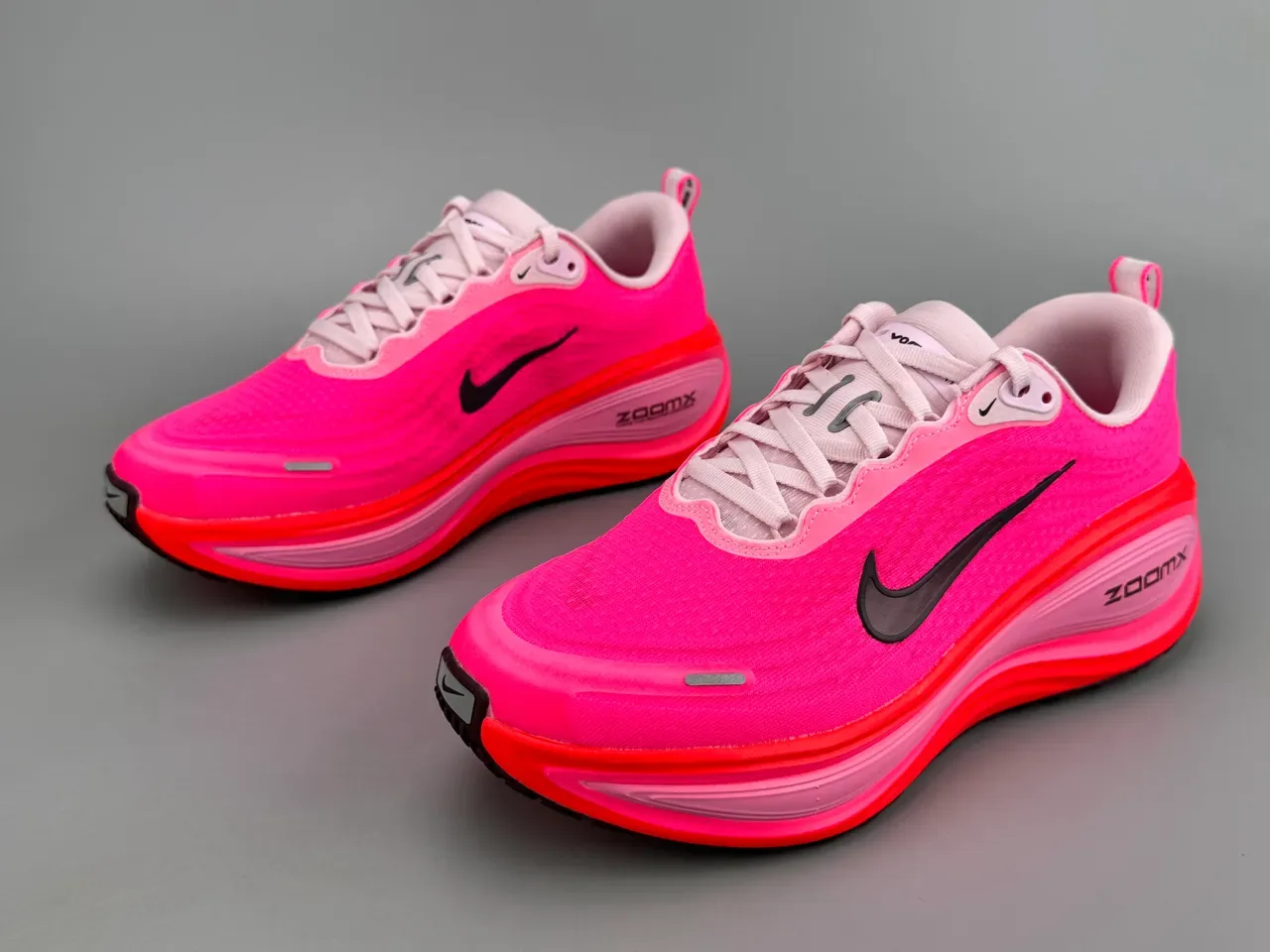 Nike Tênis Running Rosa Laranja Engineered Knit Upper Sola Ondulada Multi-Layer Midsole 5