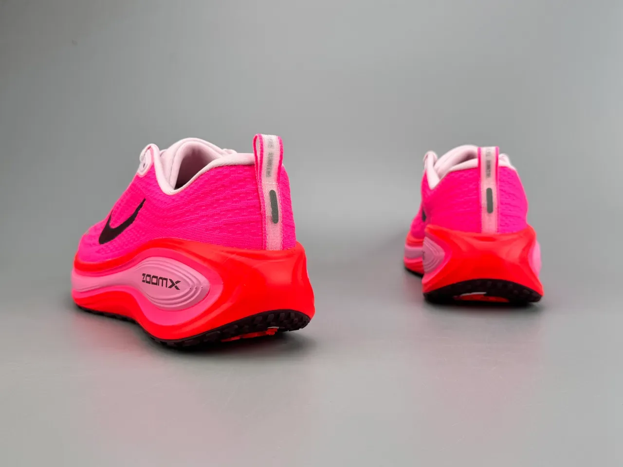 Nike Tênis Running Rosa Laranja Engineered Knit Upper Sola Ondulada Multi-Layer Midsole 6